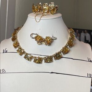 Gold-Toned Confetti Lucite Necklace, Bracelet and Earring Set